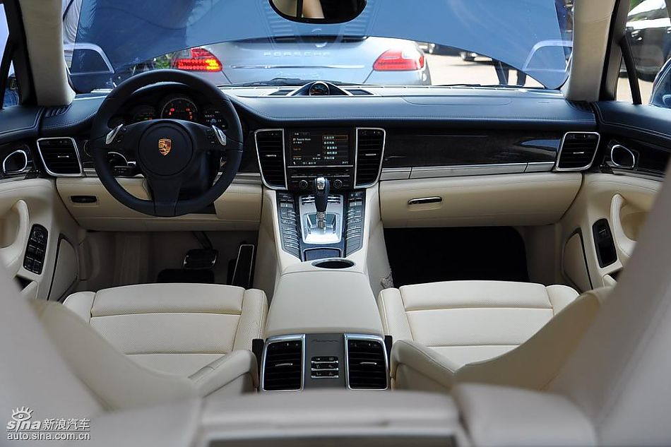保时捷Panamera试车实拍-内饰图