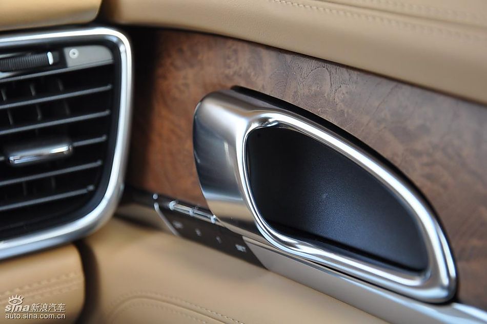 保时捷Panamera试车实拍-内饰图