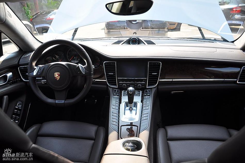 保时捷Panamera试车实拍-内饰图