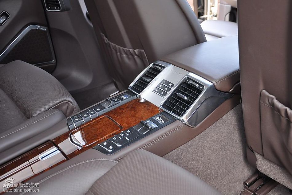 保时捷Panamera试车实拍-内饰图