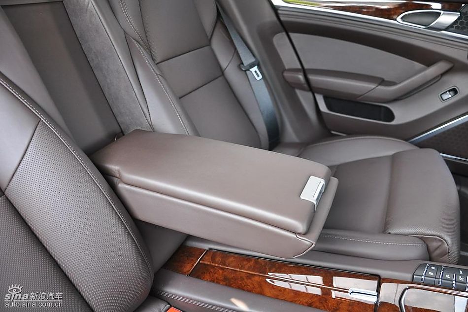 保时捷Panamera试车实拍-内饰图