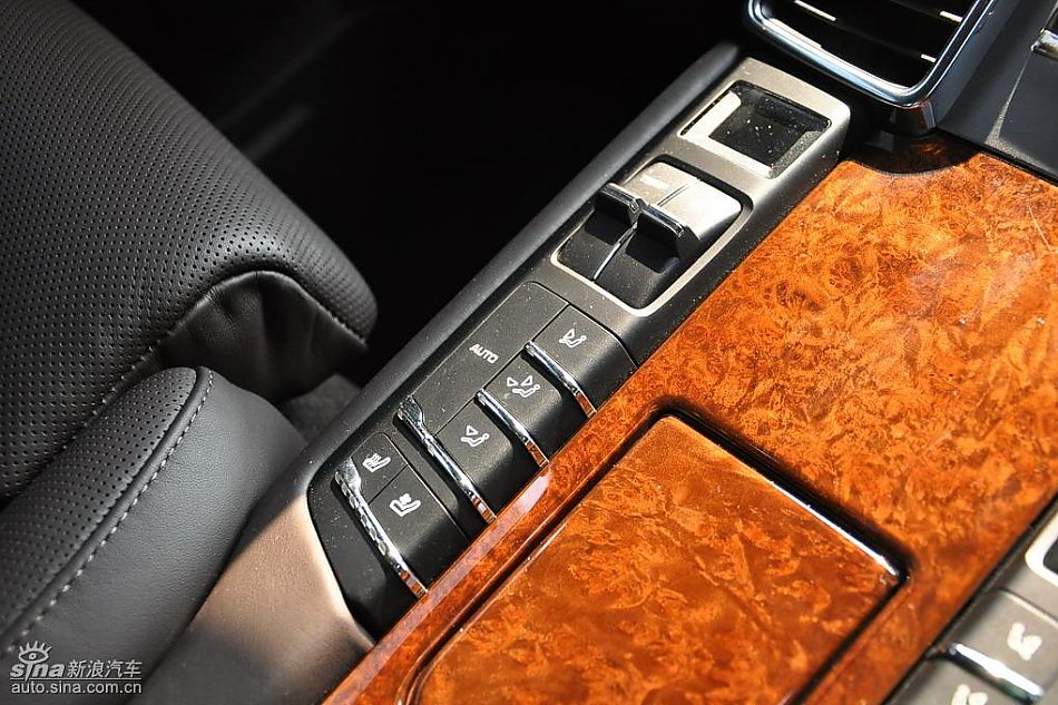 保时捷Panamera试车实拍-内饰图