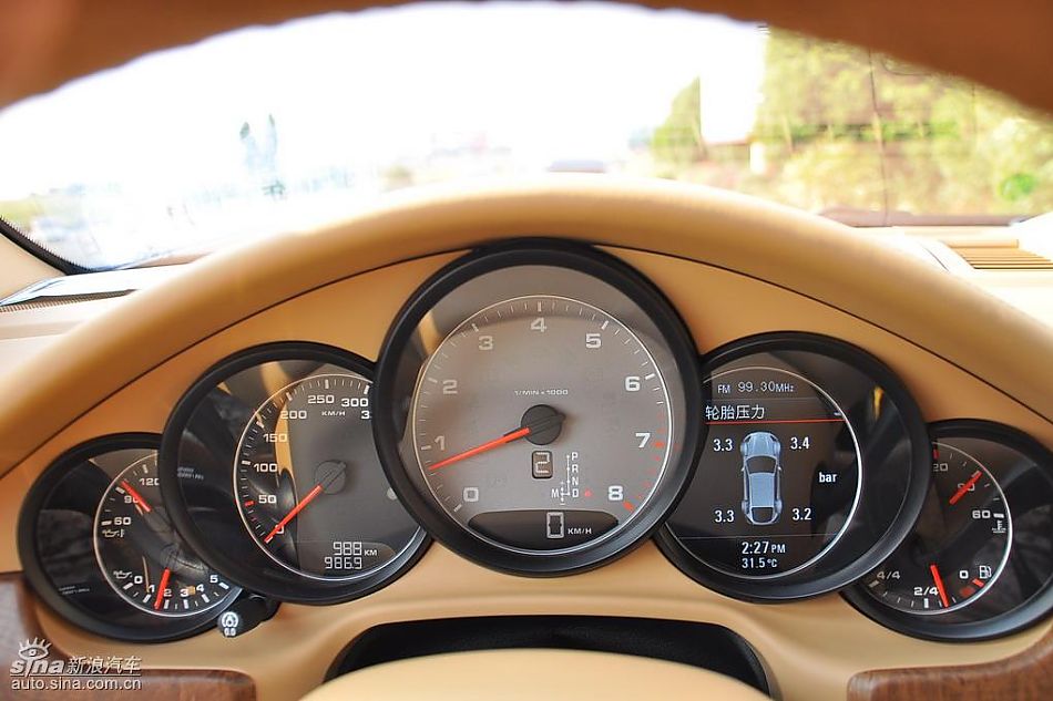 保时捷Panamera试车实拍-内饰图