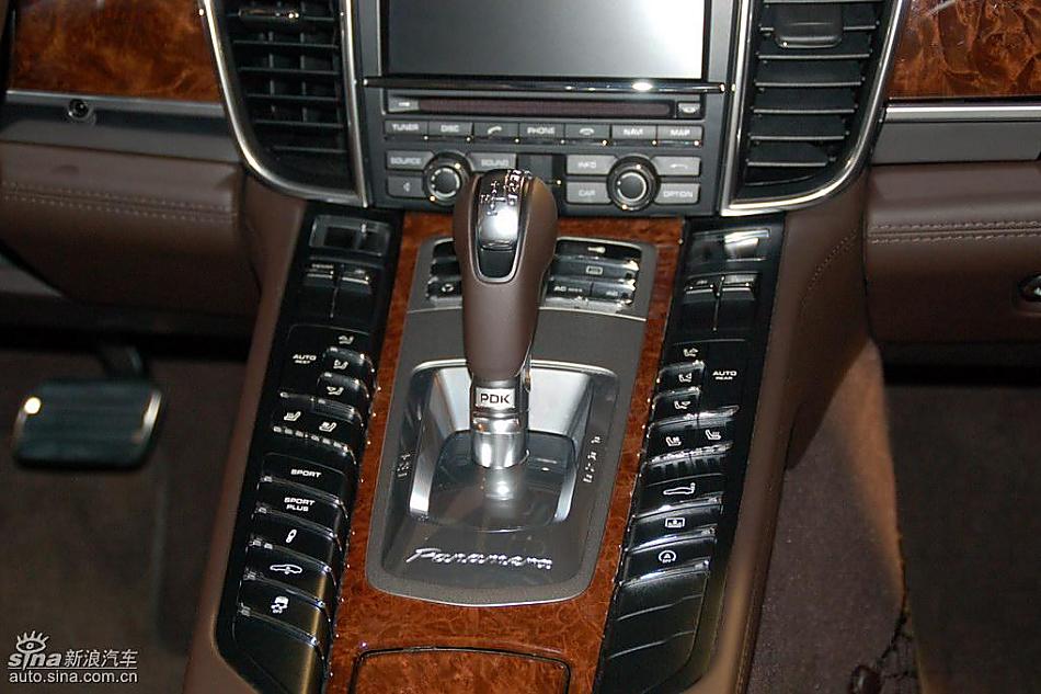保时捷panamera内饰实拍图