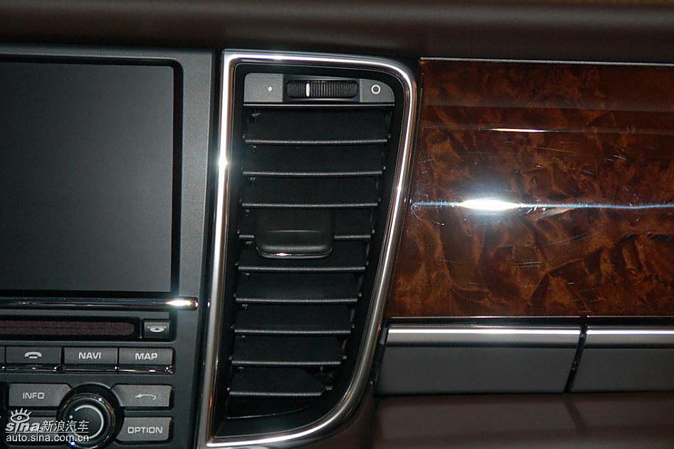 保时捷panamera内饰实拍图