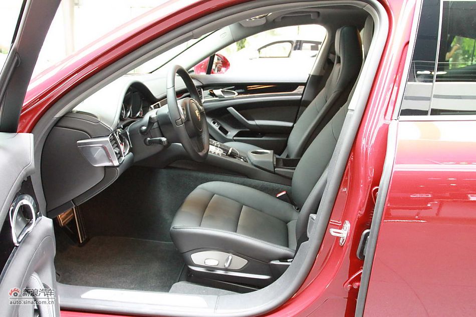 2010款保时捷Panamera 4