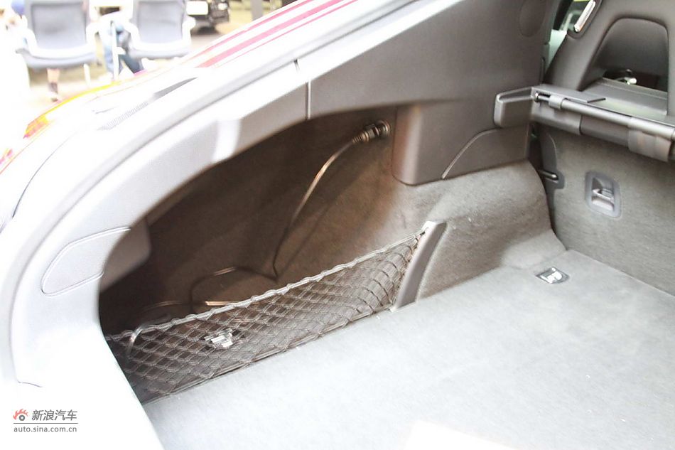 2010款保时捷Panamera 4