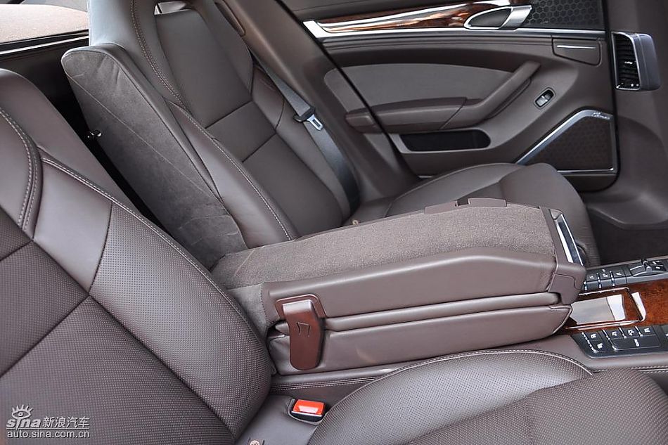 保时捷Panamera试车实拍-内饰图
