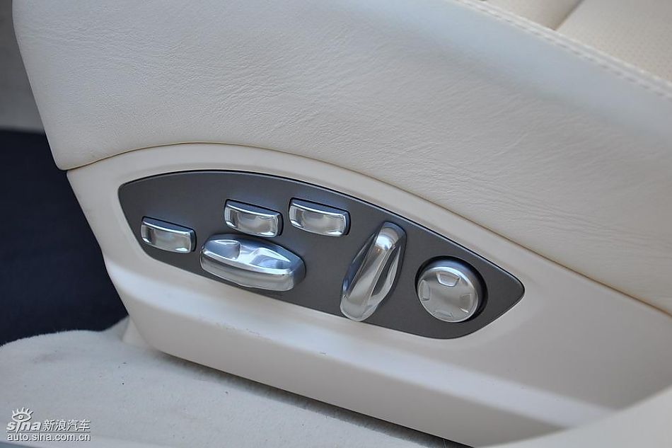 保时捷Panamera试车实拍-内饰图