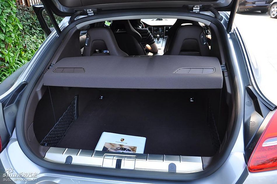 保时捷Panamera试车实拍-内饰图