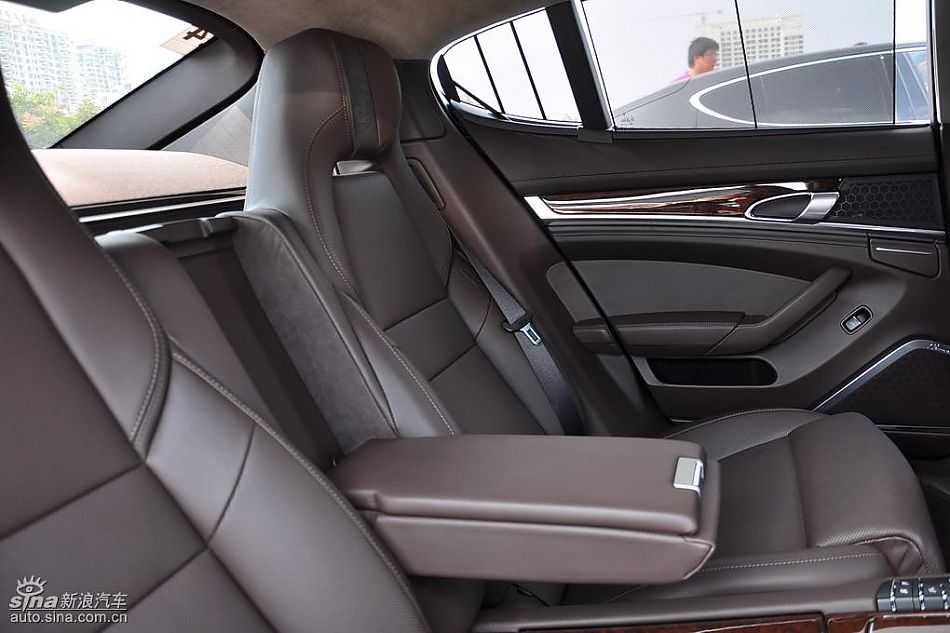 保时捷Panamera试车实拍-内饰图