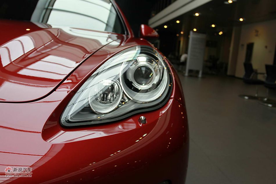 2010款保时捷Panamera 4