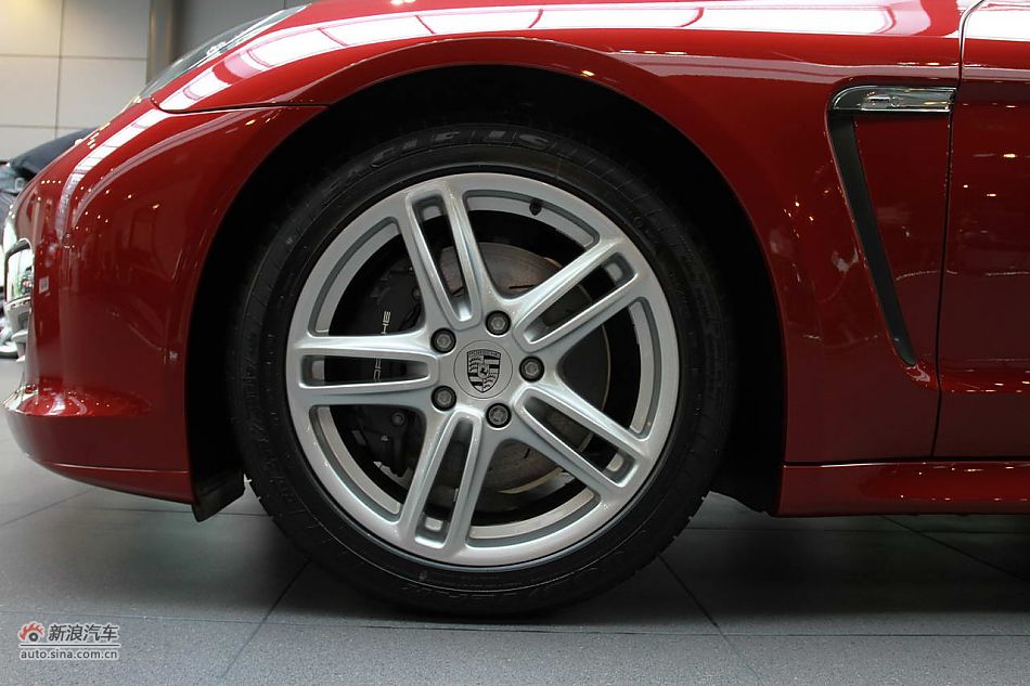 2010款保时捷Panamera 4