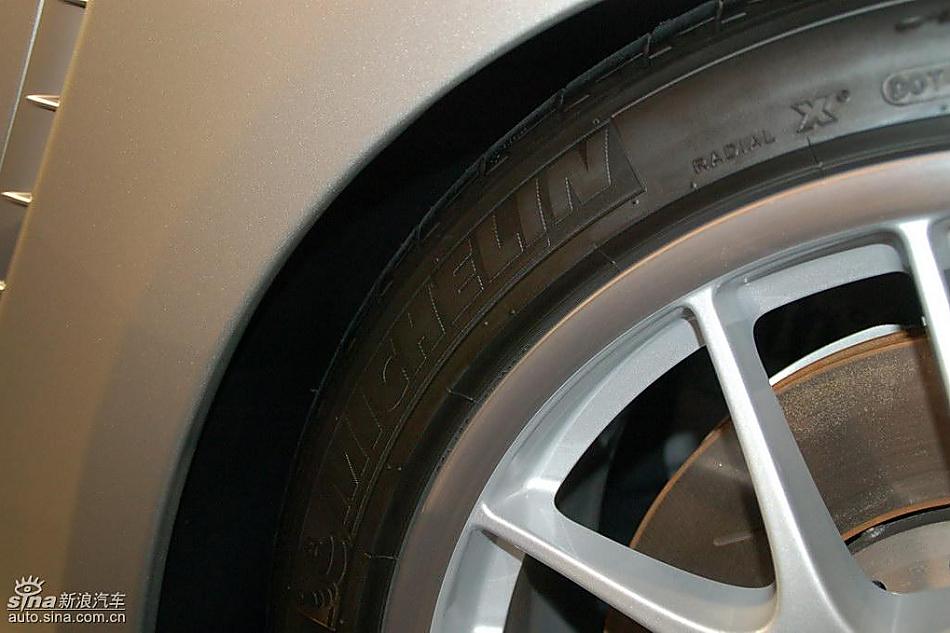 保时捷panamera外观实拍图