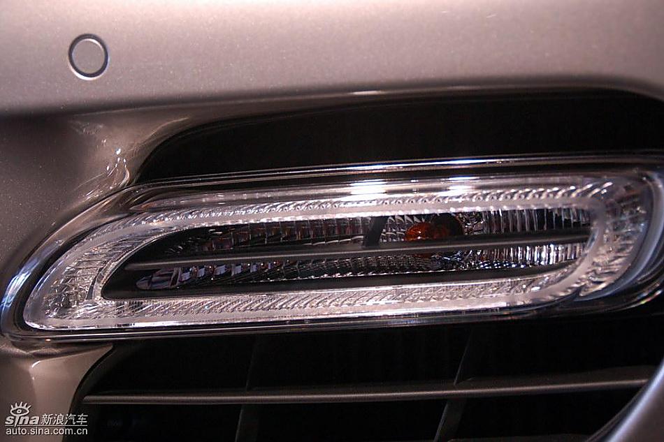 保时捷panamera外观实拍图