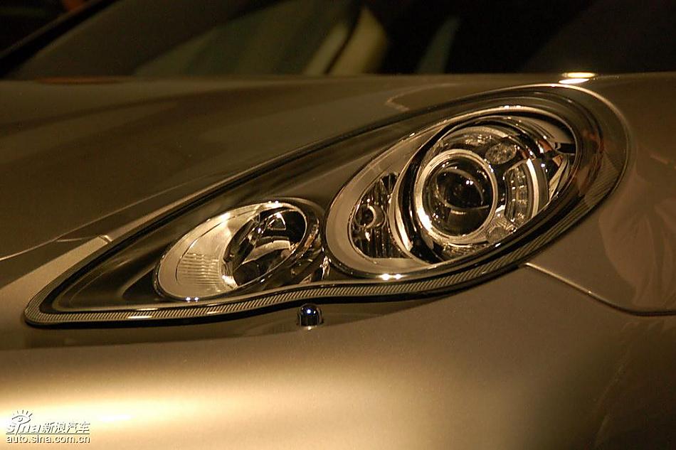 保时捷panamera外观实拍图