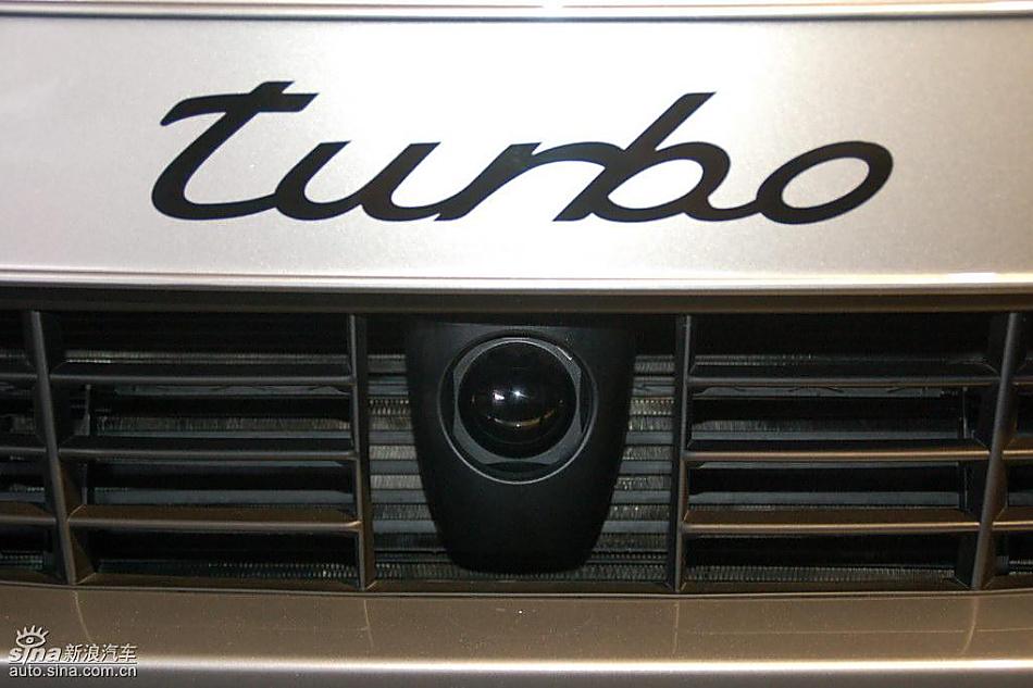 保时捷panamera外观实拍图