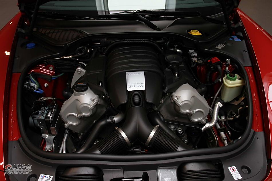2010款保时捷Panamera 4
