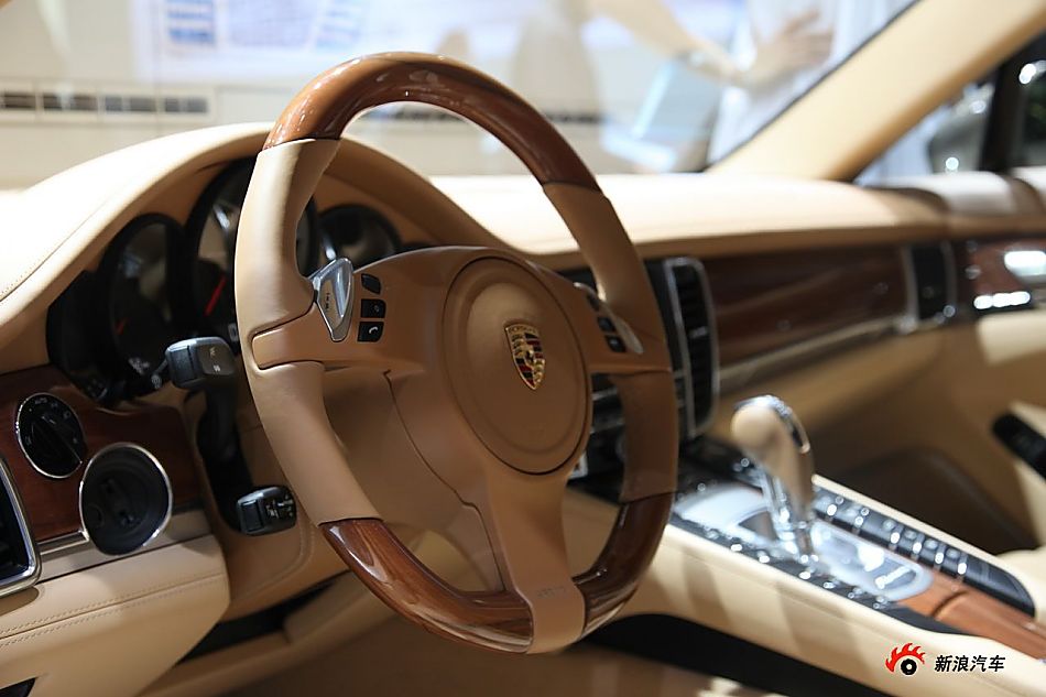 保时捷Panamera