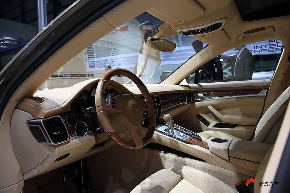 保时捷Panamera