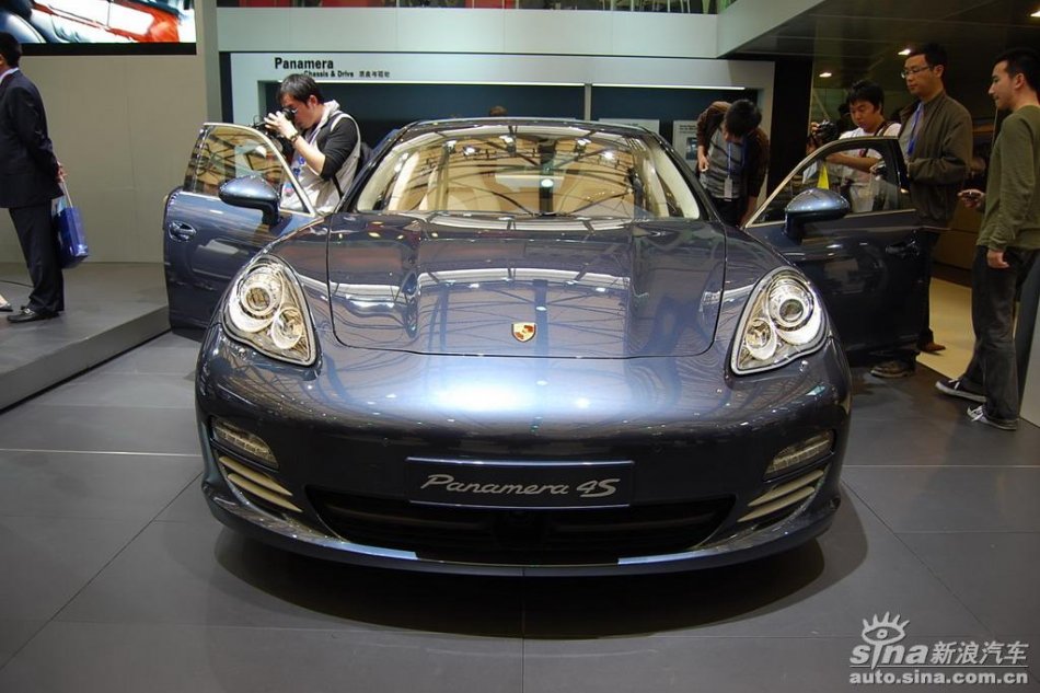 Panamera 4S