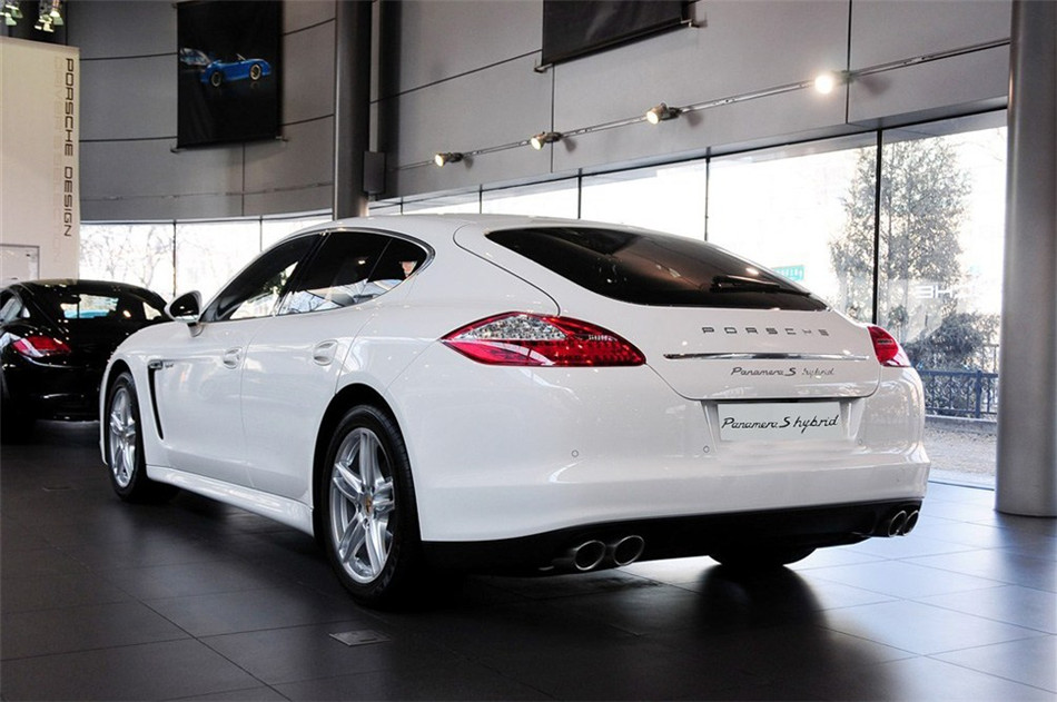 2012 ʱ Panamera S Hybrid 3.0T