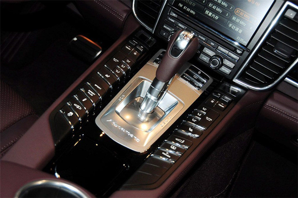 2012款 保时捷 Panamera S Hybrid 3.0T