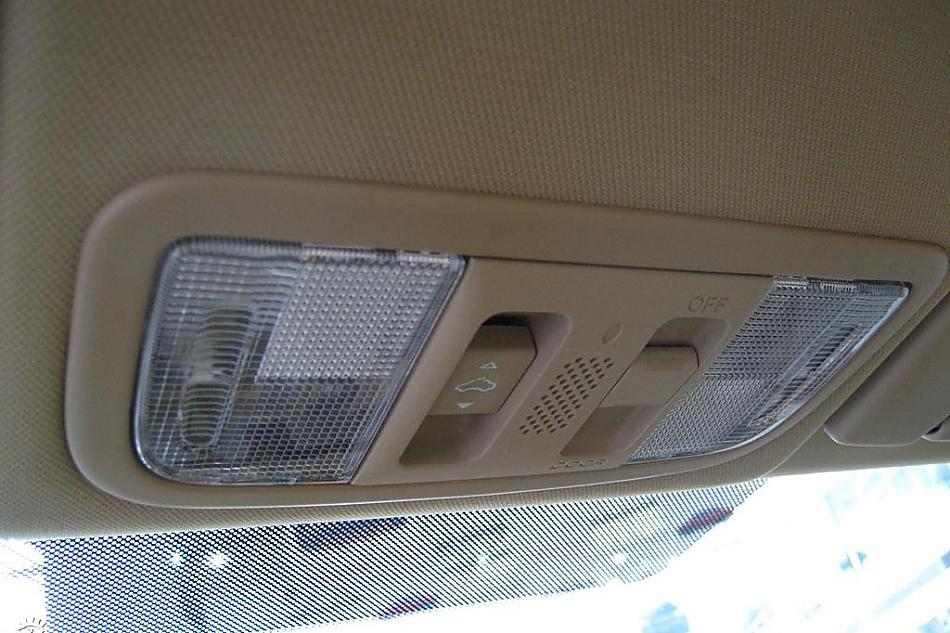 本田cicic混合动力内饰