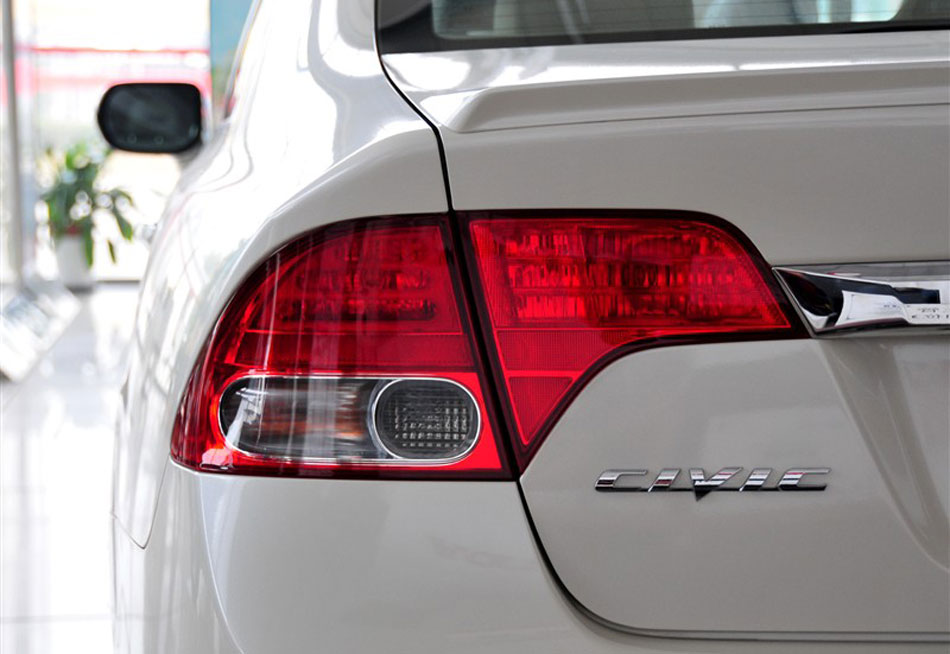 2009款 1.3L 混合动力版