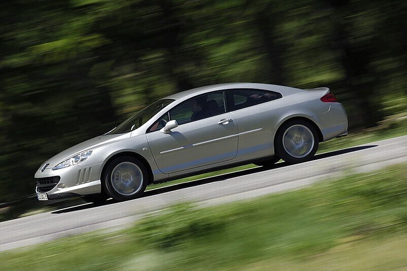 标致Coupé407双门跑车外观