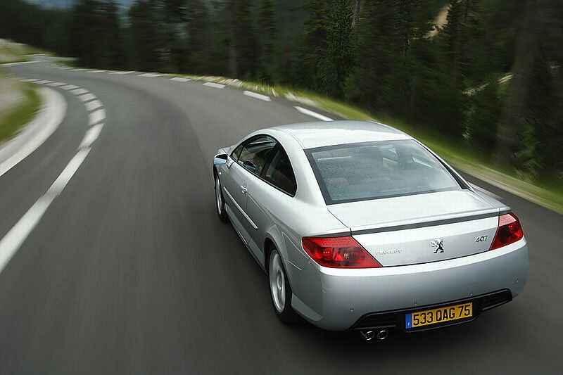 标致Coupé407双门跑车外观