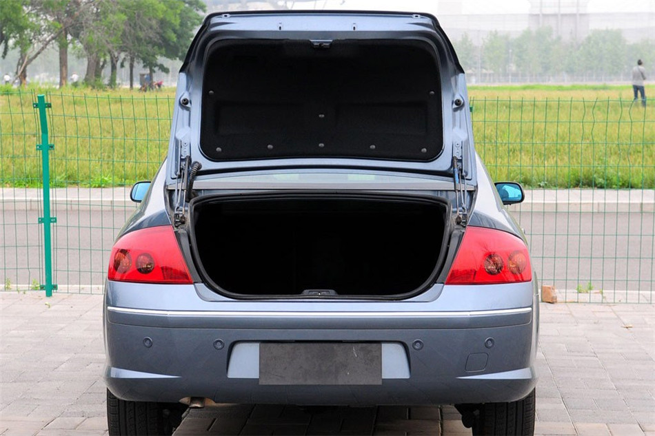 2008款 标致407 2.2 豪华版