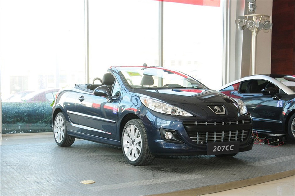 2013款标致207CC 1.6L自动时尚型