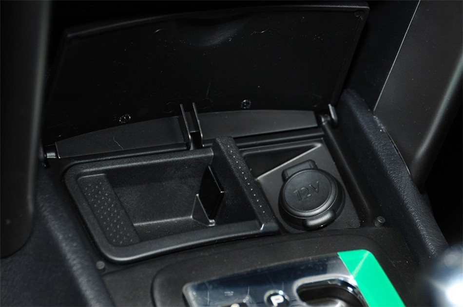 2013款标致207CC 1.6L自动时尚型