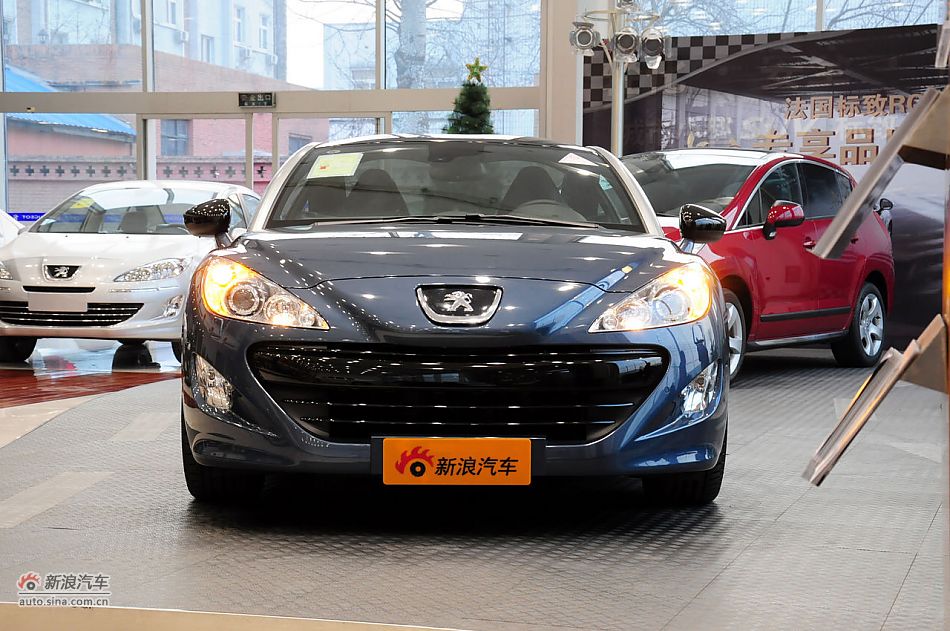 2011款标致RCZ实拍