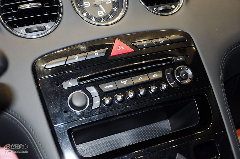 2011款标致RCZ实拍