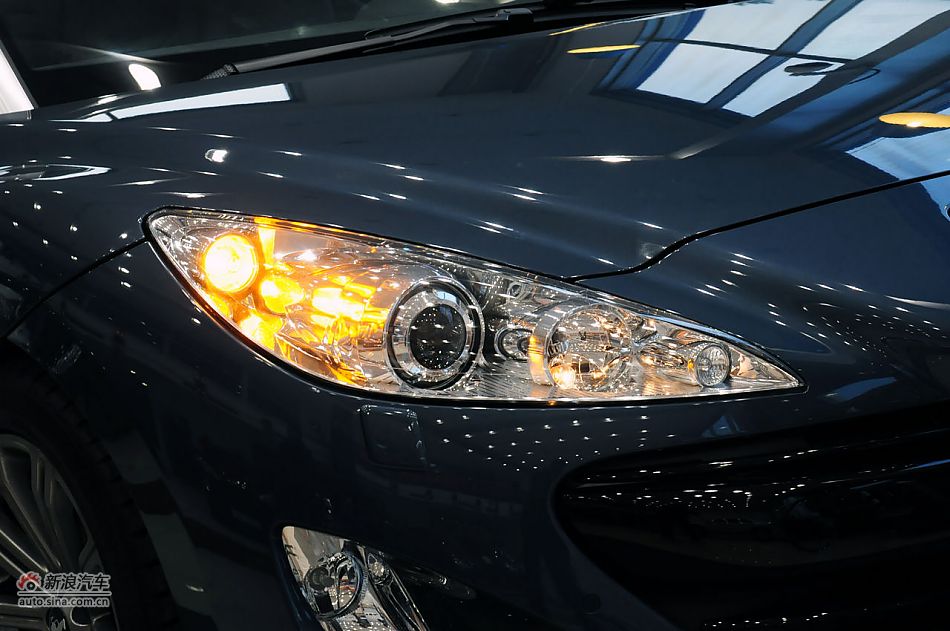 2011款标致RCZ实拍