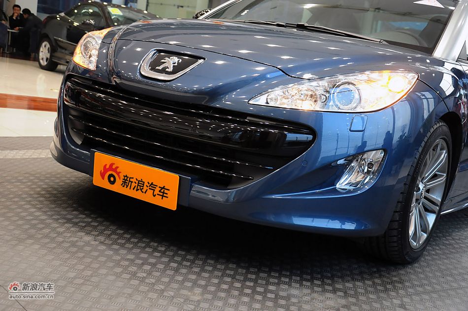 2011款标致RCZ实拍