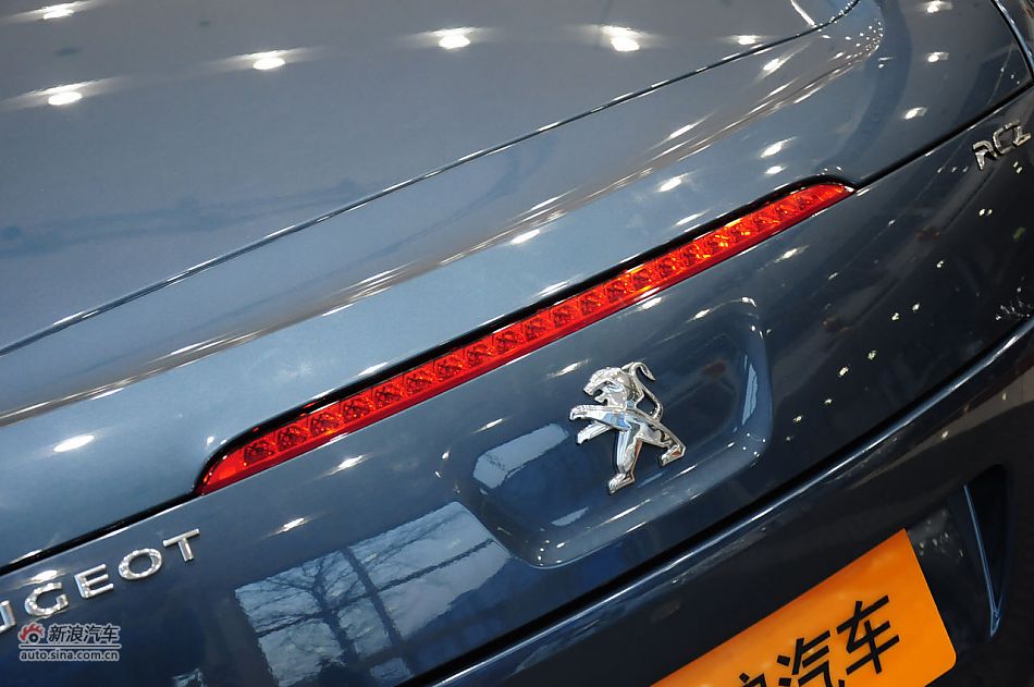 2011款标致RCZ实拍