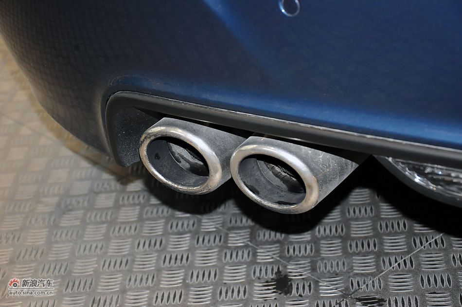 2011款标致RCZ实拍