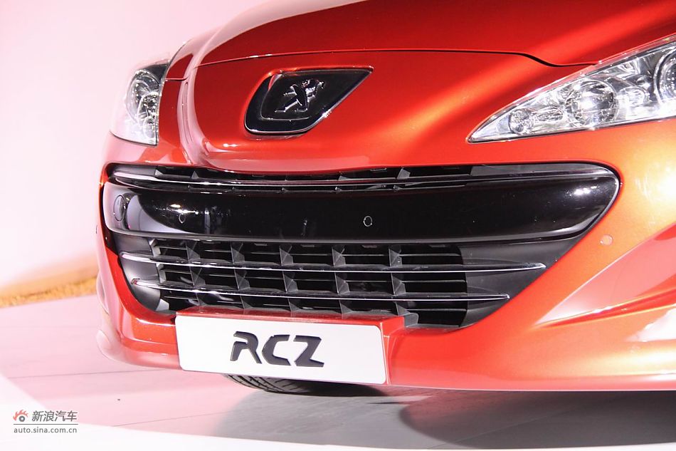 标致RCZ跑车