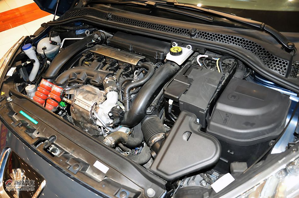 2011款标致RCZ实拍