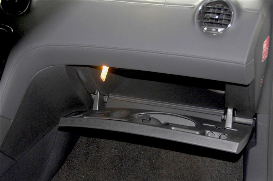 2011款标致RCZ豪华运动型