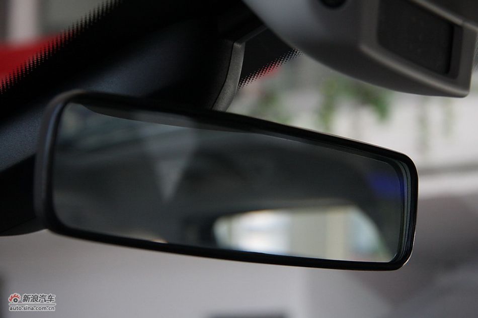 标致308SW时尚型内饰