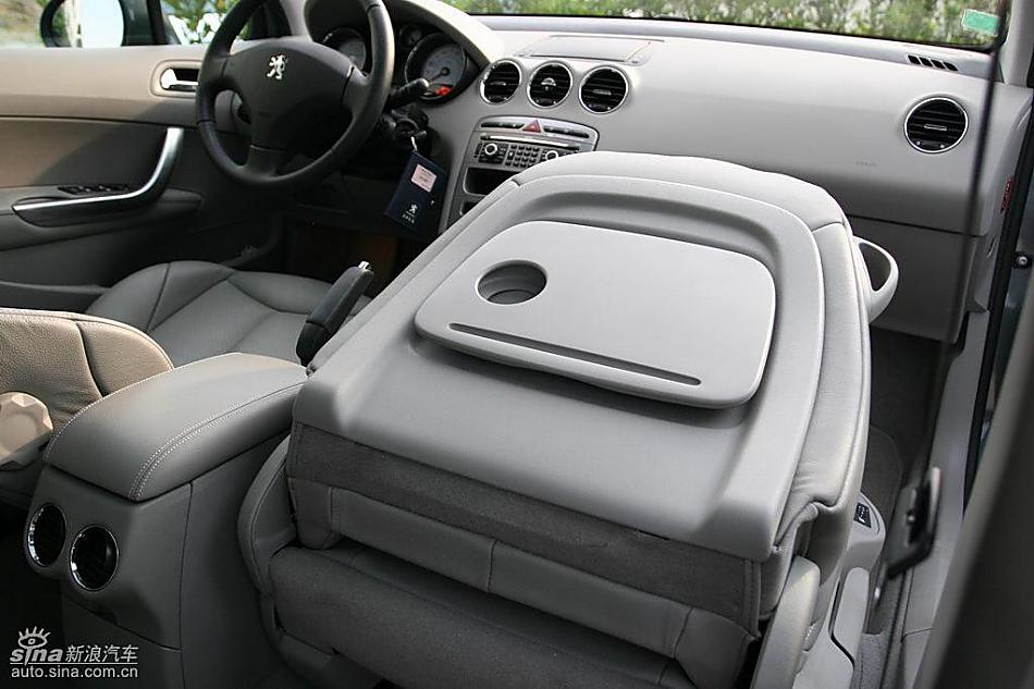 标致308SW内饰及细节