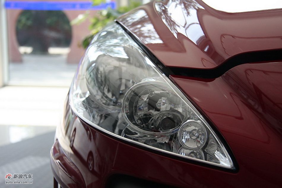 标致308SW时尚型外观细节