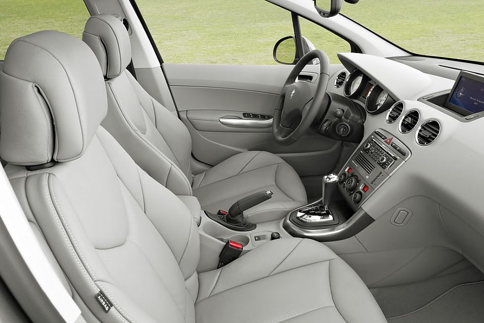 标致308SW内饰及细节