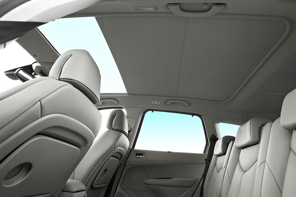 标致308SW车型内饰细节