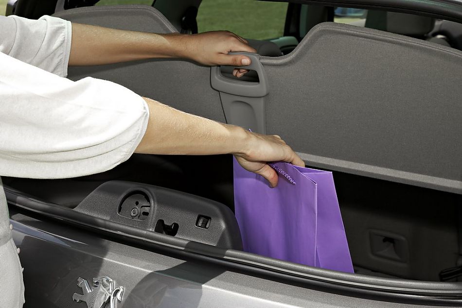 标致308SW车型内饰细节