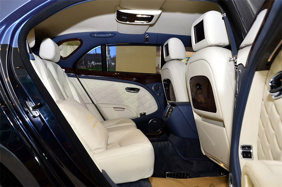 2012Ľ6.8T Diamond Jubilee